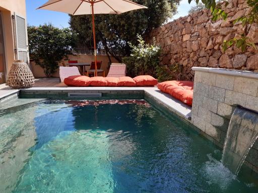 Maison 2 chambres et piscine chauffée entre L'Ile Rousse et Monticello - Housity