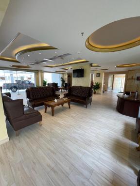 Green View Hotel - Housity
