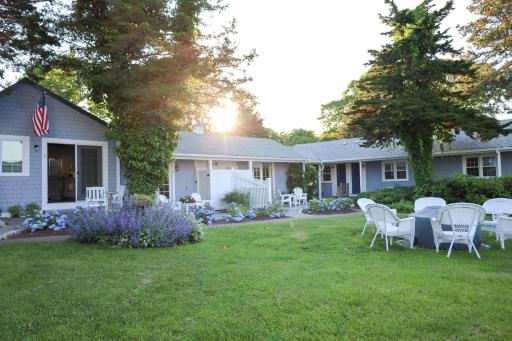Allen Harbor Rentals - Housity