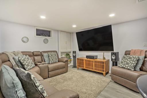 Saddle Brook Studio with Patio - Near NYC! - Housity