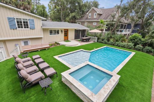 2 Laurel Lane - Housity