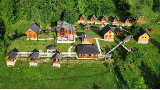 Gradine - Katun kamp - Housity