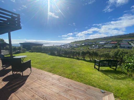 Hyggelig lejlighed ved åen - flot udsigt - Housity