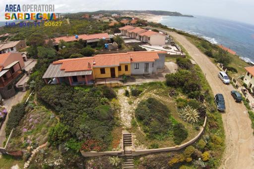 Casa di Betta - Vista mare - Giardino - Parcheggio interno- free WIFI IUNQ0627 - Housity