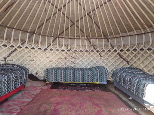 Guest house and Yurt camp "Ailuu" - Housity