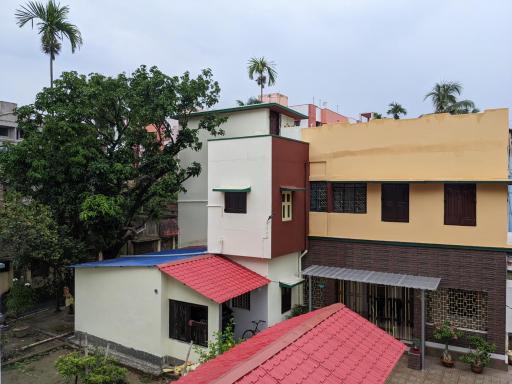 The Woodpecker Inn - Housity
