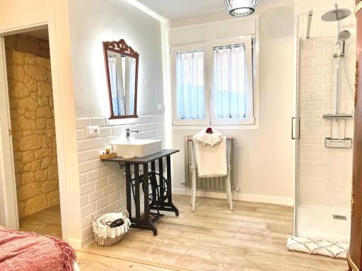 Apartamentos LA SOMERA - Housity