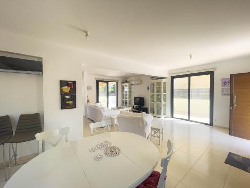 Villa Chrysa - Housity