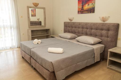 Vicky - Housity