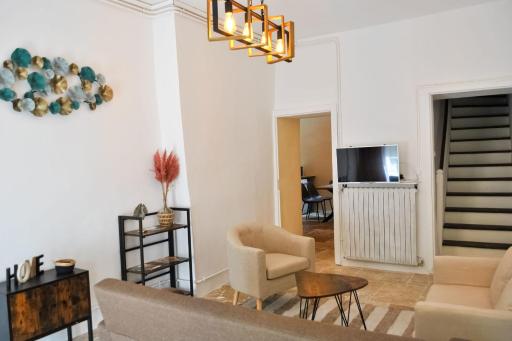 Detached house 2 minutes from the centre of Sarlat la Caneda - Housity