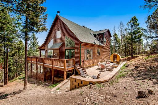 Trails End - Housity