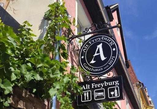 Ferienwohnung Alt Freyburg - Housity