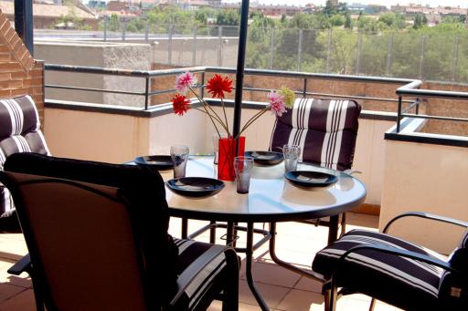 Apartamentos Cinco Rosas - Housity