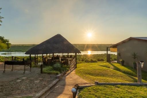 Crocodile Bridge Safari Lodge - Housity
