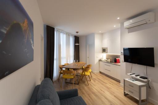 APARTAMENTOS ARRIET - Housity