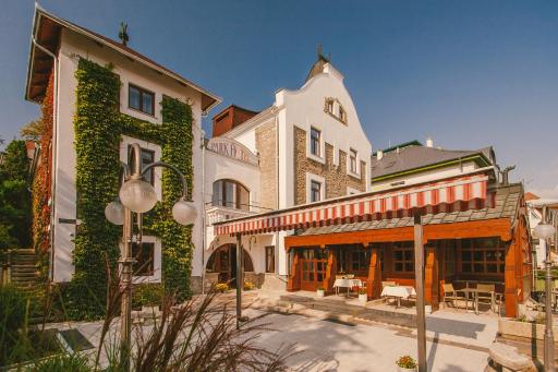 Park Hotel Hévíz - Housity