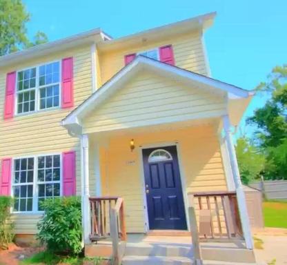 Boho Chic Garden of Hope 4 Families and Groups - Housity