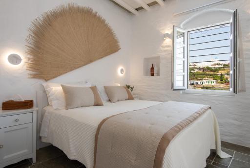 Nerites residence in Apollonia Sifnos - Housity