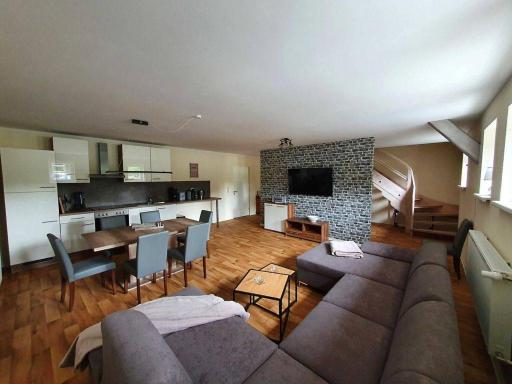 Ferienwohnung Am Bahnhof - Housity