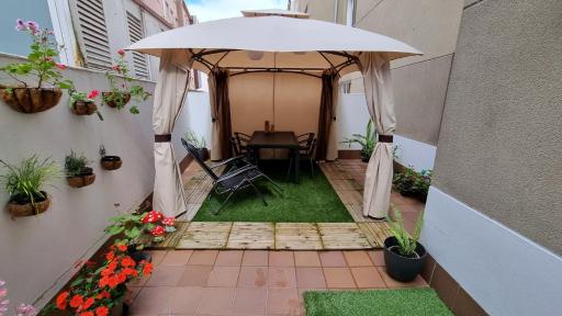 Beautiful apartment with terrace in Vila - Housity