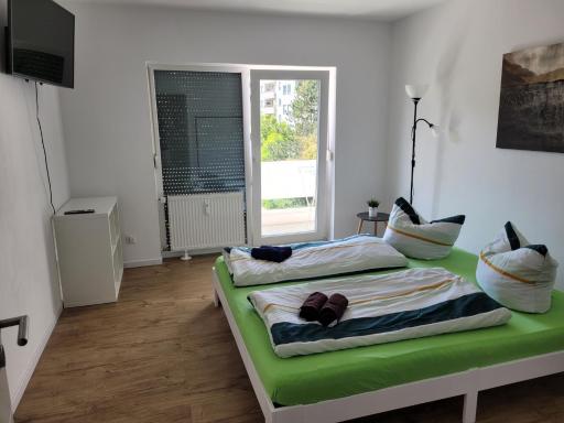 Schöne, gemütliche möblierte 2 Zi Wohnung in RGB - Housity