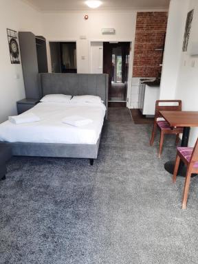 The Townhouse Self Catering Accommodation - Housity