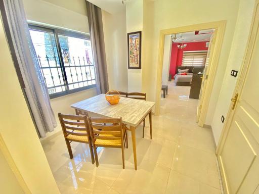 Villa Mira GuestHouse 2 - Downtown Central Amman - AL DIYRIH - Housity