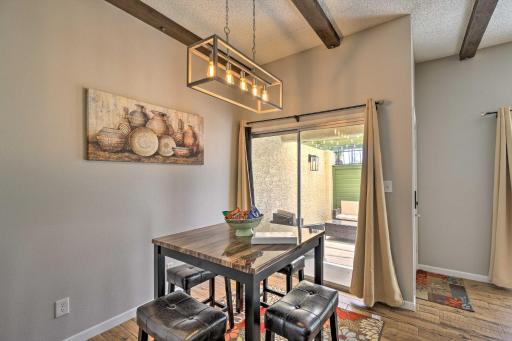 Convenient Condo, Close to Spring Training! - Housity