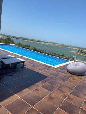 LR villa swimming pool Gjiri Lalzit - Housity