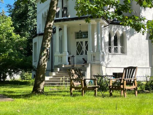 Willa Dina - Housity