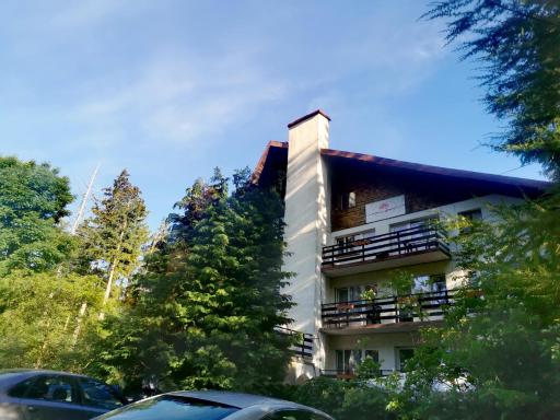 Malinowy Domek - Housity