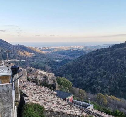 Collina e Mare, binomio di felicità ~ - Housity