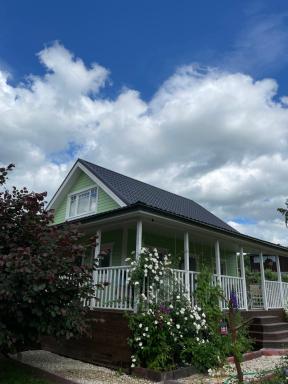 Aunt Owl’s House - Housity