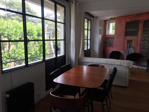 Numéro 5 - Housity
