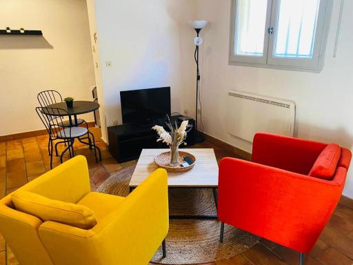 Studio île de la Barthelasse à deux pas du centre - Housity