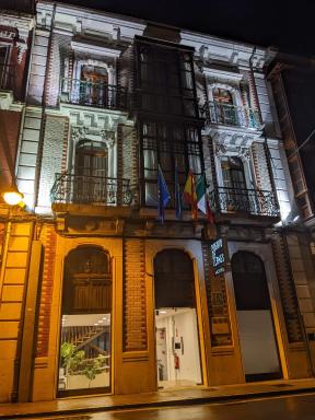 Hotel Puerto de Llanes - Housity