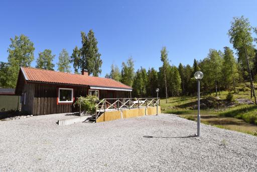 Cozy cottage in Arjang near the lake and untouched nature - Housity