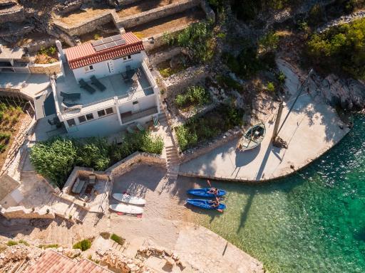 Orsula's Beach House - Housity