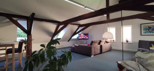 zentrumsnahes Wohnen in der Alten Schule am See - Housity