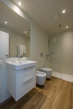Modern Studios Mendrisio - Housity