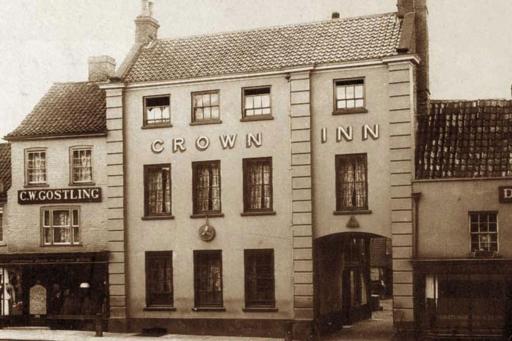 The Crown Fakenham - Housity