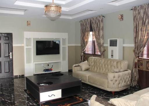 A lovely 3bedroom apartment lifecamp - Housity