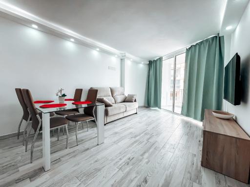 SHINY apartment next to the beach - Housity