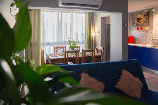 On the Edge of a Crater - Housity