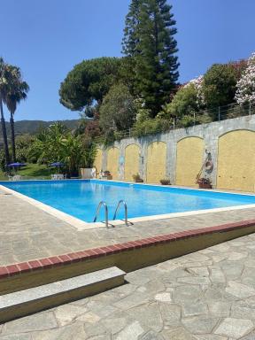 Una terrazza sul golfo di Ospedaletti by Wonderful Italy - Housity