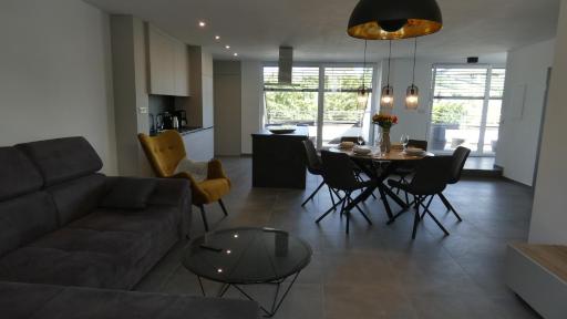Moselufer Apartments - Housity
