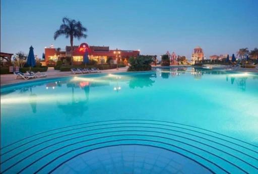 Private Chalet in Porto Sokhna Pyramids - Housity
