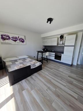 Grazioso Monolocale Milano - Housity