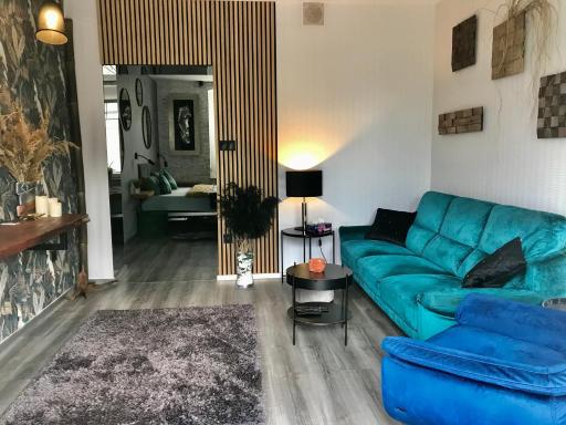 Pod Papugą - Housity
