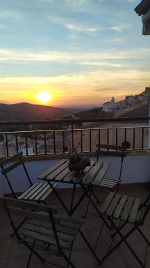 El Santo - Housity